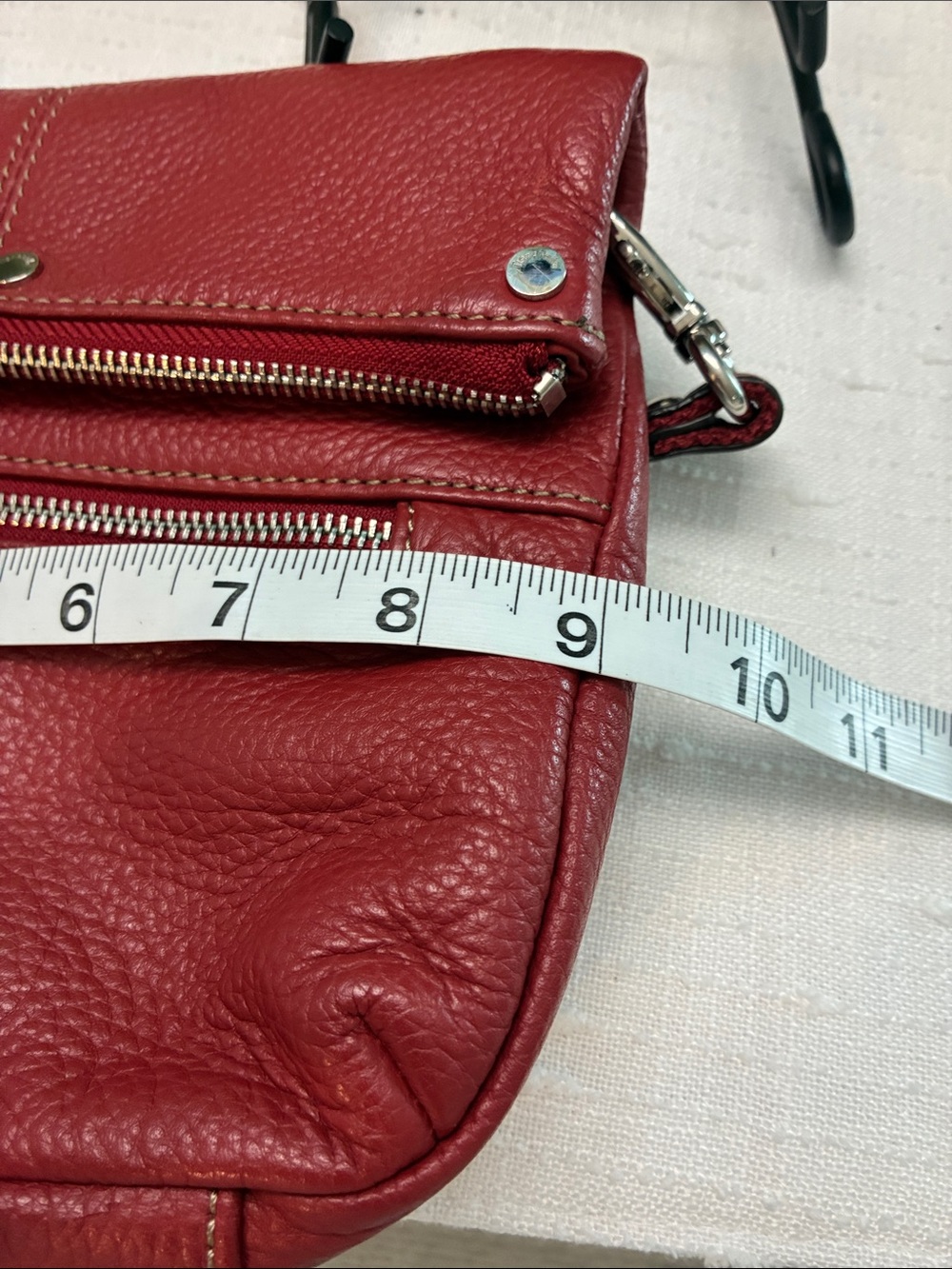 Tignanello Red Leather Crossbody Bag - Picture 6 of 6